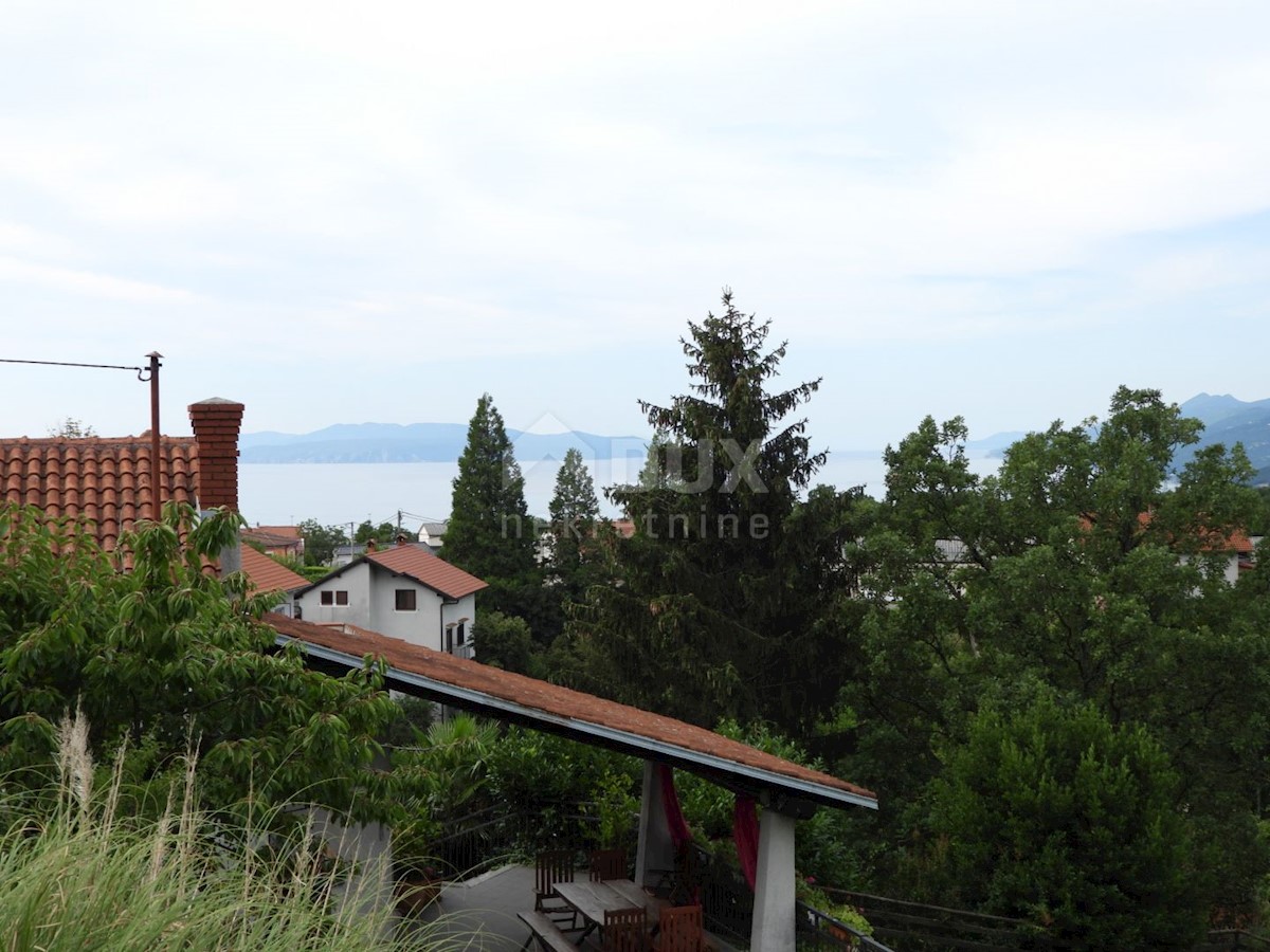 OPATIJA, KASTAV, TRINAJSTIĆI - casa 110m2 con vista mare + garage 90m2 + annessi 45m2 + ambiente 4100m2