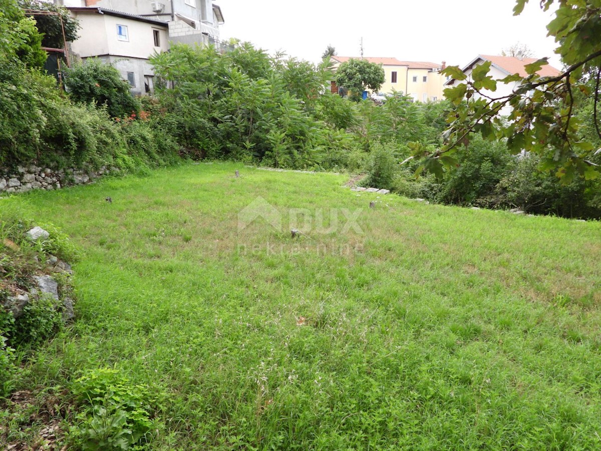OPATIJA, KASTAV, TRINAJSTIĆI - casa 110m2 con vista mare + garage 90m2 + annessi 45m2 + ambiente 4100m2