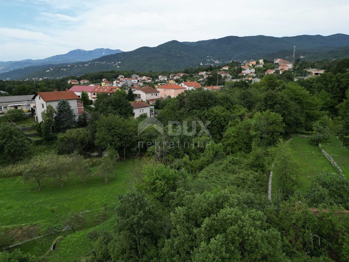 OPATIJA, KASTAV, TRINAJSTIĆI - casa 110m2 con vista mare + garage 90m2 + annessi 45m2 + ambiente 4100m2