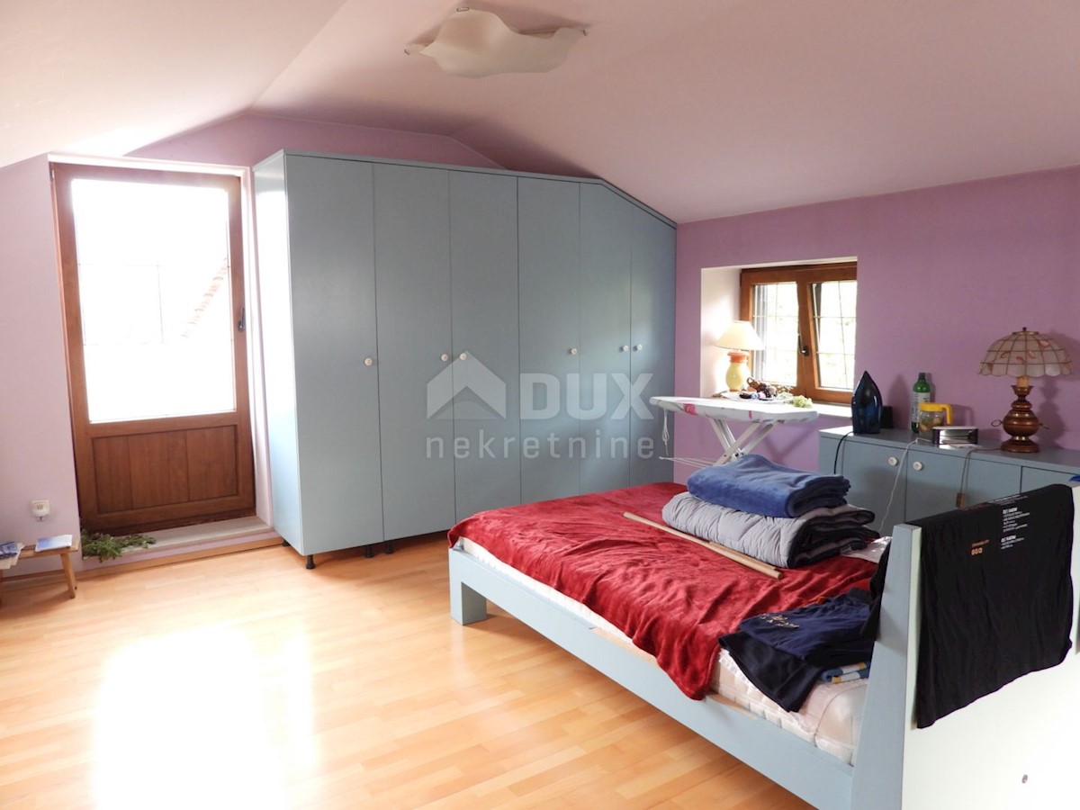 OPATIJA, KASTAV, TRINAJSTIĆI - casa 110m2 con vista mare + garage 90m2 + annessi 45m2 + ambiente 4100m2