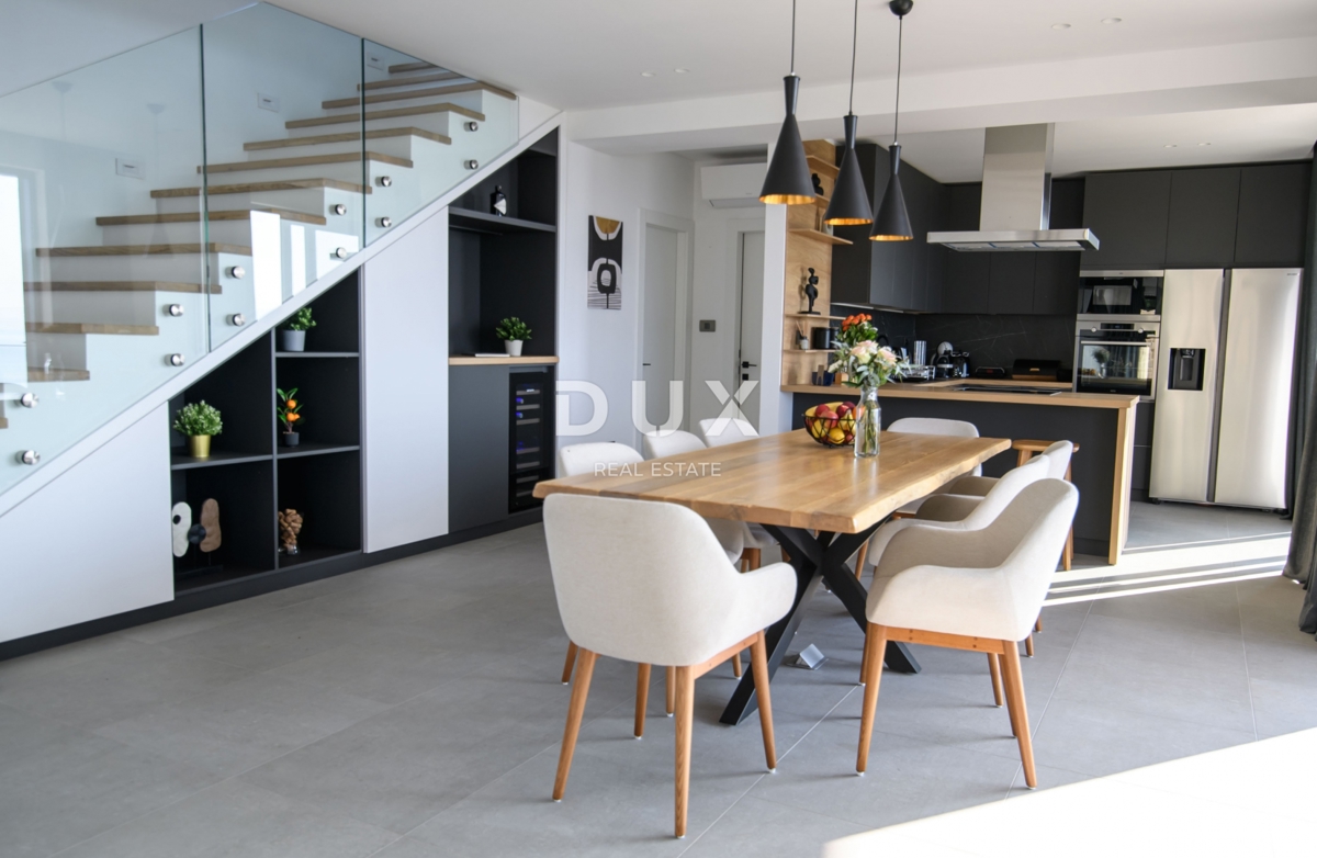 OPATIJA, MEDVEJA - Villa con vista panoramica e piscina