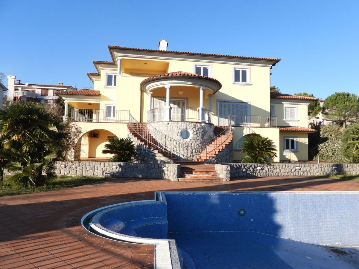 OPATIJA, POBRI - villa / casa a tre piani - indipendente 505m² + 1240m2 ambiente