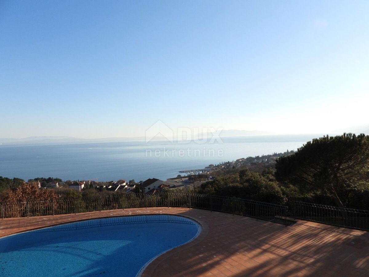 OPATIJA, POBRI - villa / casa a tre piani - indipendente 505m² + 1240m2 ambiente