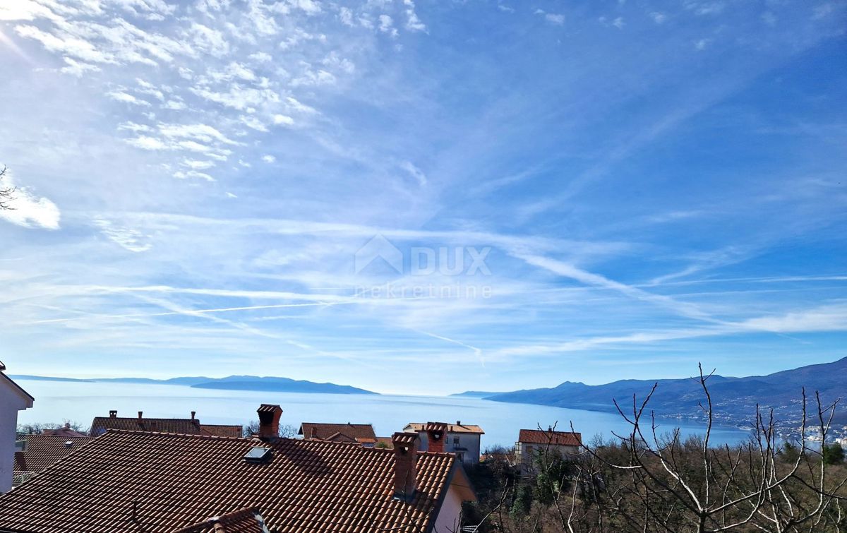 KASTAV, ĆIKOVIĆI - due appartamenti con vista mare