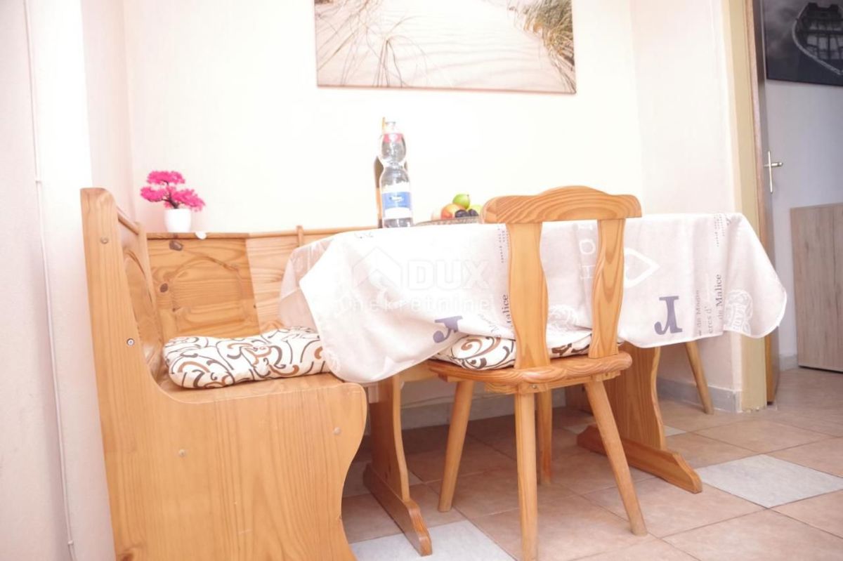 ISOLA DI RAB, BARBAT - Casa con 5 appartamenti immersa nella natura