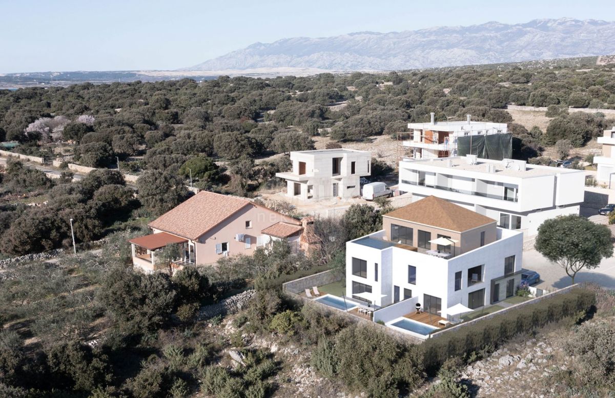 ISOLA DI PAG, MANDRE, bilocale con piscina e giardino