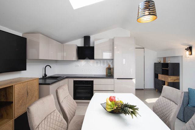 ISTRIA, LIŽNJAN - Attico di lusso con vista mare!