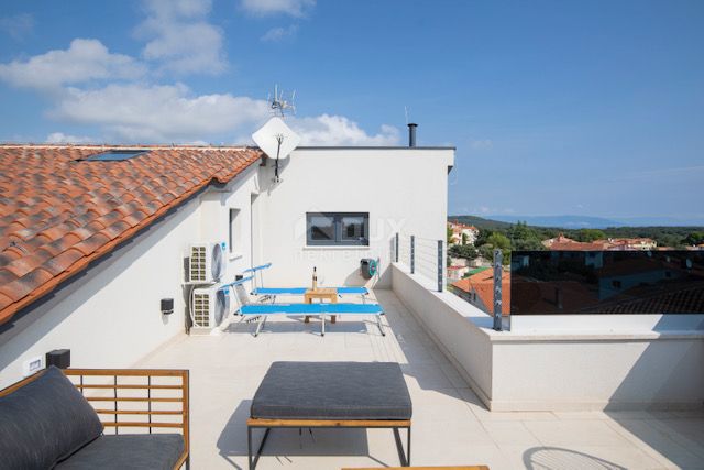 ISTRIA, LIŽNJAN - Attico di lusso con vista mare!