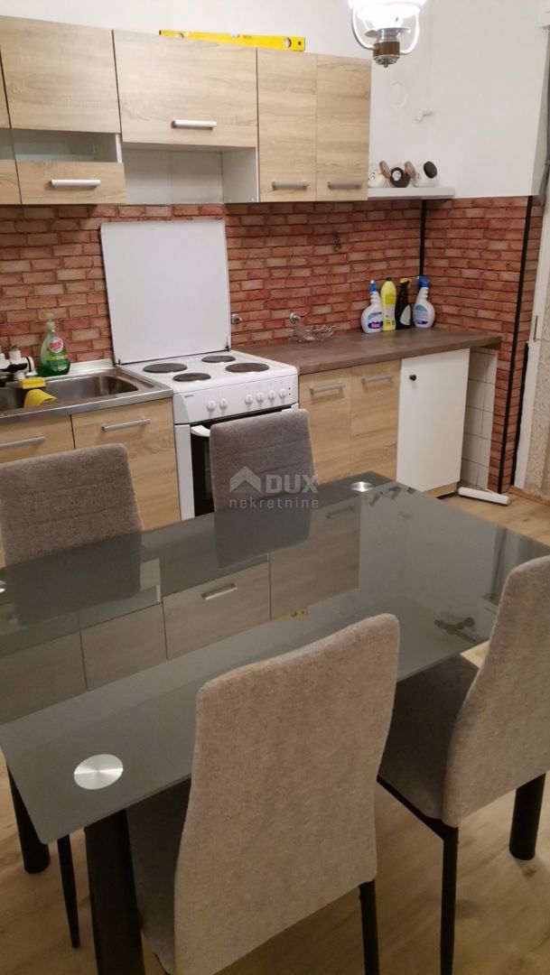 RIJEKA, KRNJEVO - appartamento 2 camere da letto + bagno con balcone - recentemente ristrutturato! OPPORTUNITÀ!