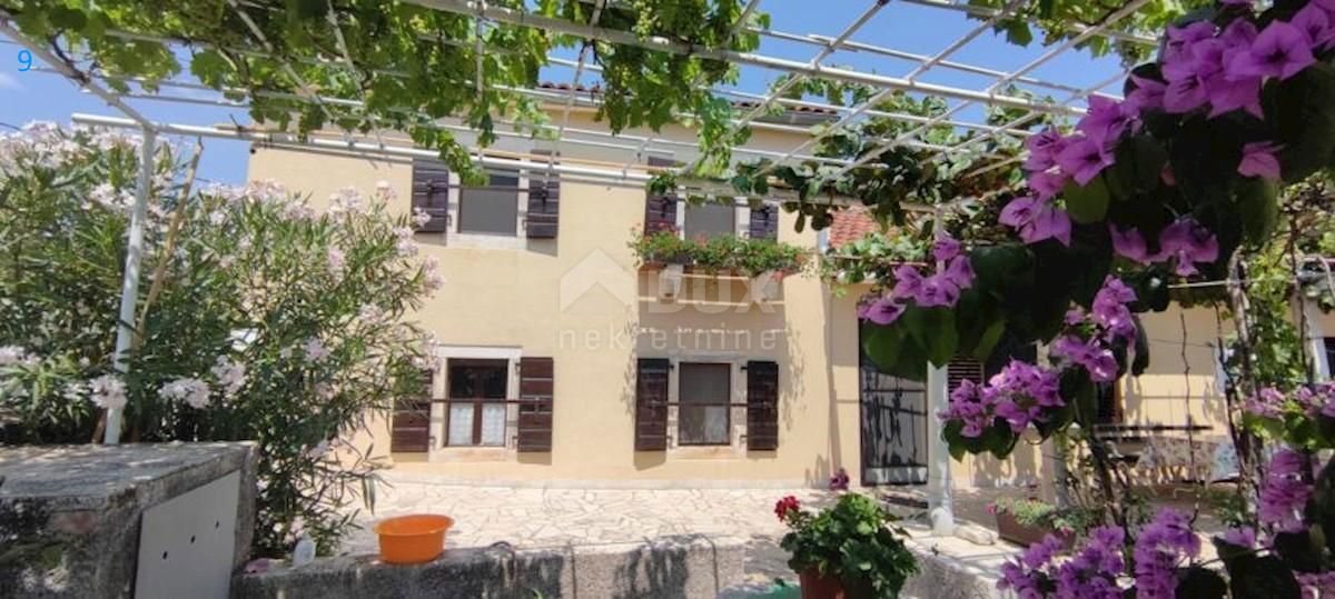 Casa Marčana, 207m2