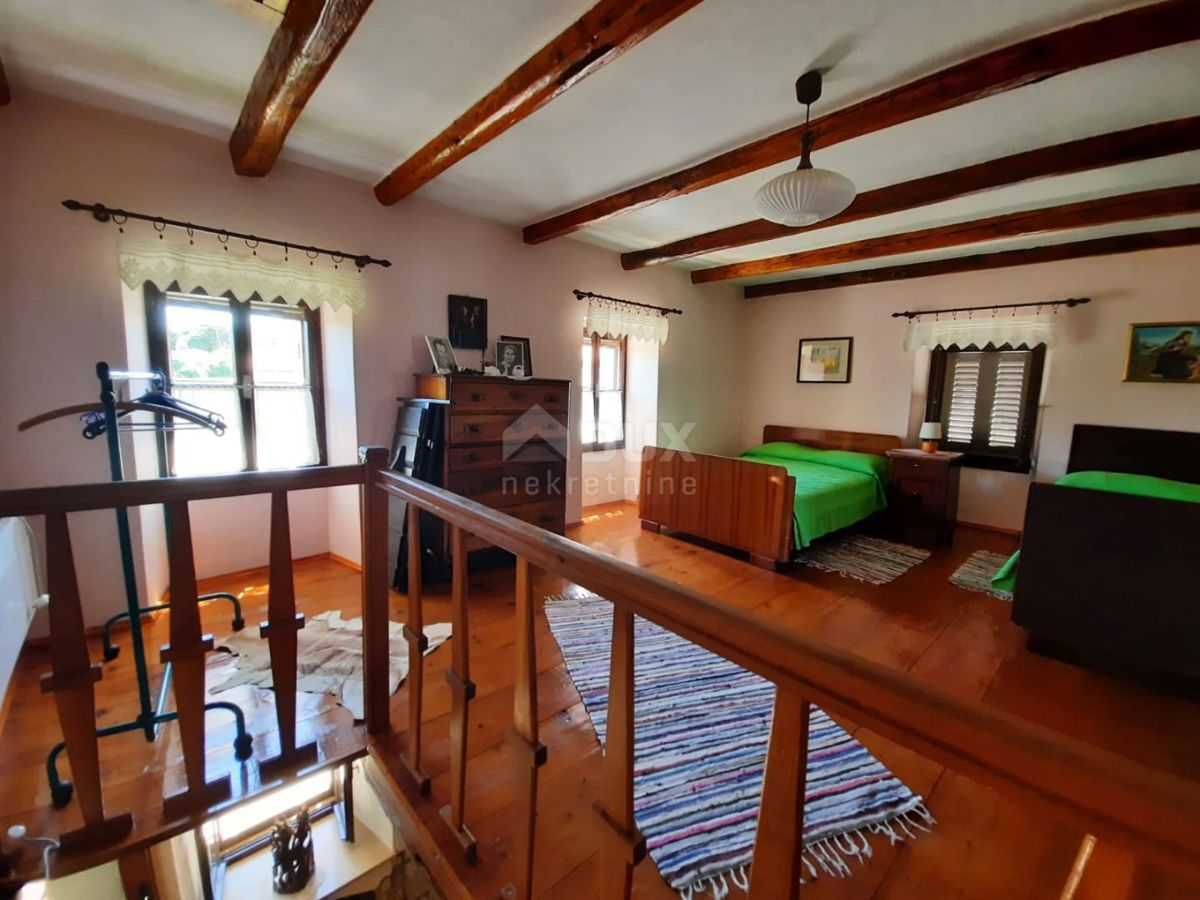 Casa Marčana, 207m2