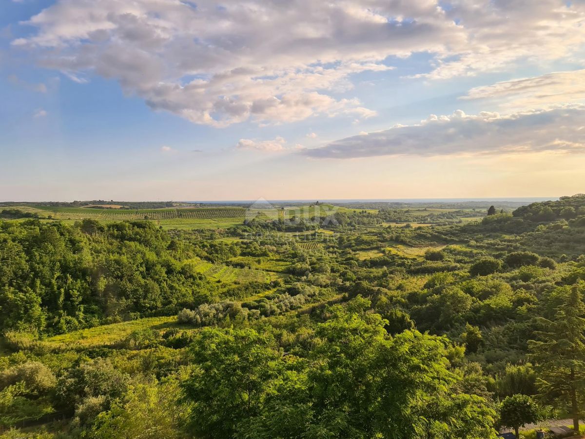 ISTRIA, BUJE - Appartamento recentemente ristrutturato con vista mare