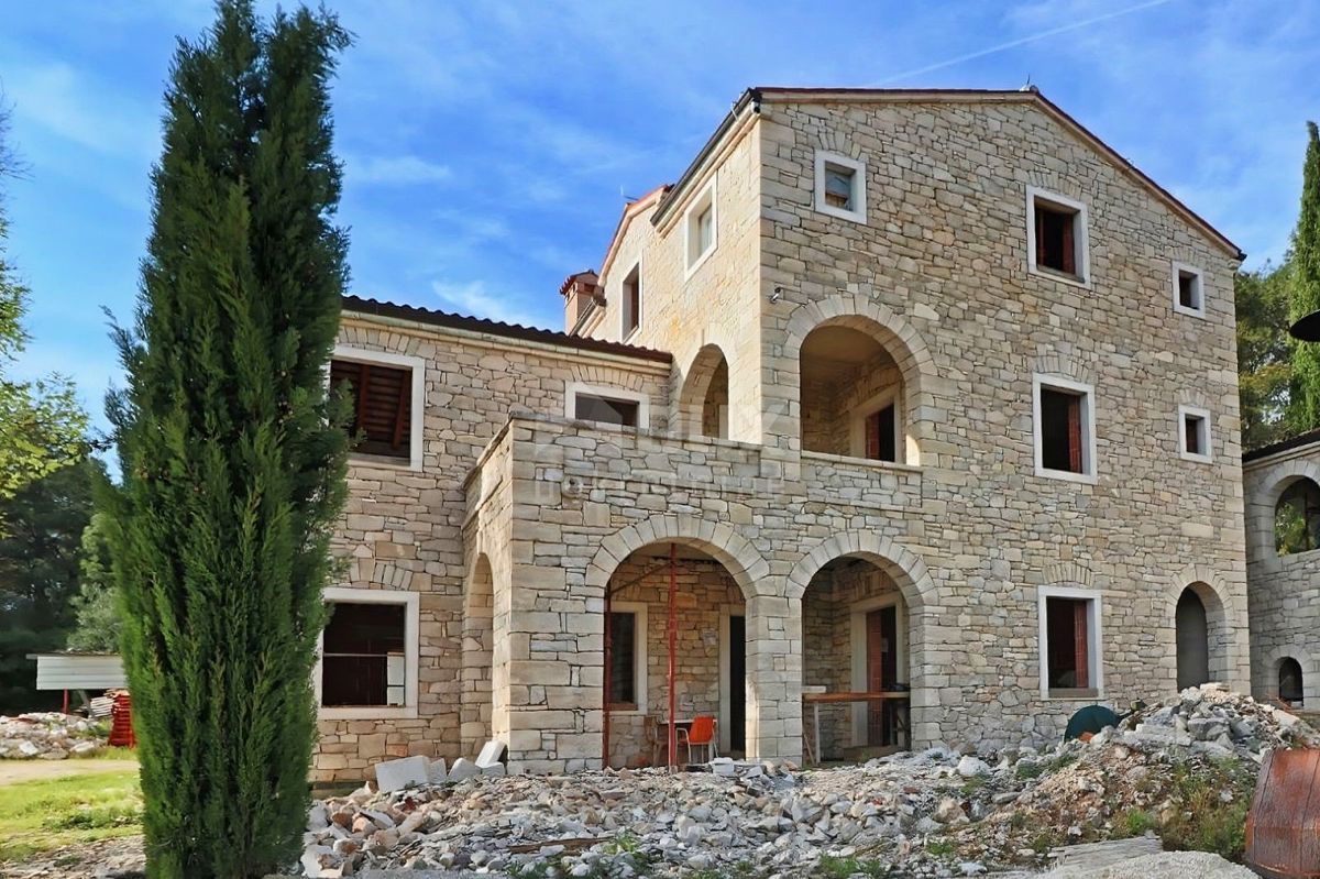 ISTRIA, ROVINJ - Magnifica villa in pietra