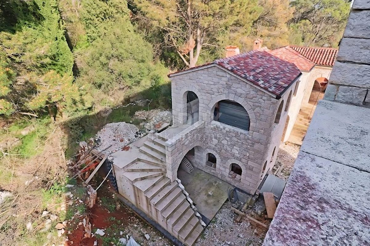 ISTRIA, ROVINJ - Magnifica villa in pietra