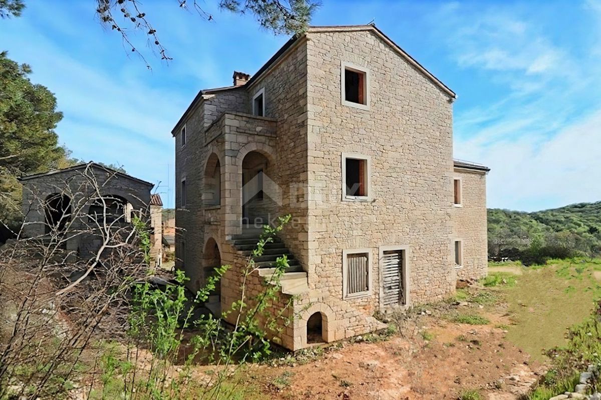 ISTRIA, ROVINJ - Magnifica villa in pietra