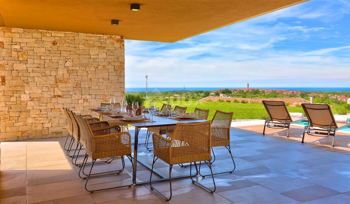 ISTRIA, BRTONIGLA - Villa moderna con vista mare