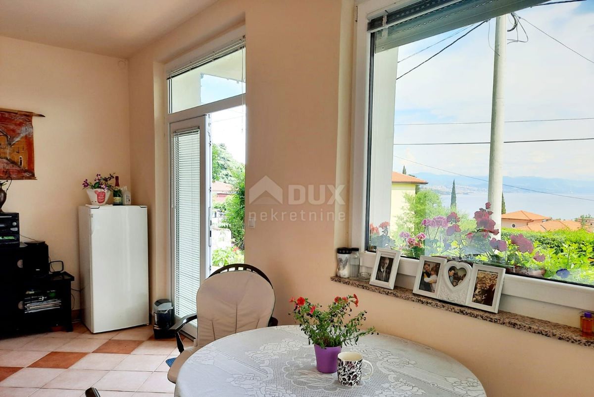 OPATIJA - piano della casa divisa in due appartamenti