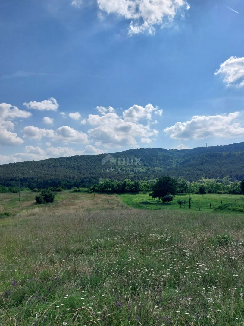 Terreno Kršan, 528m2