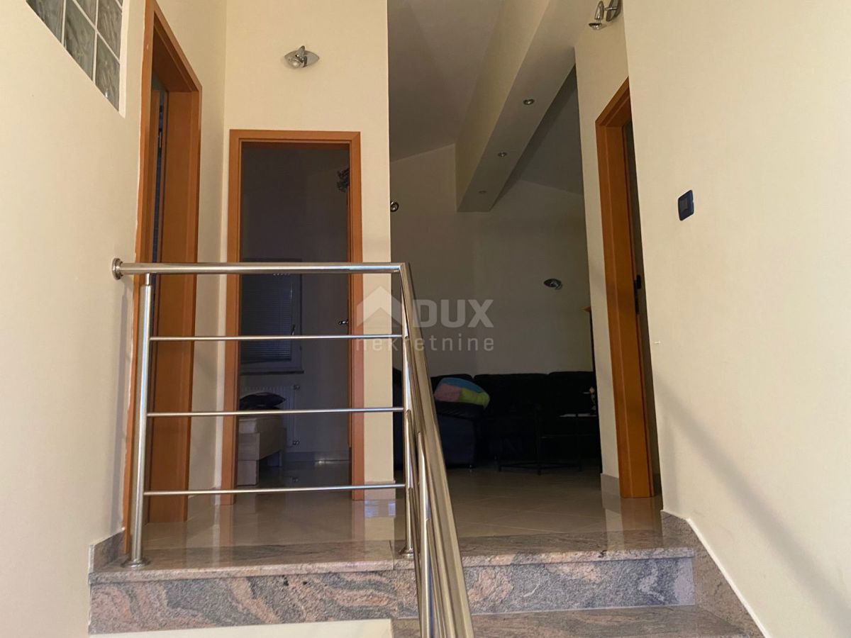 RIJEKA, ŠMRIKA - VILLA CON PISCINA E VISTA MARE!!! OPPORTUNITÀ!!!