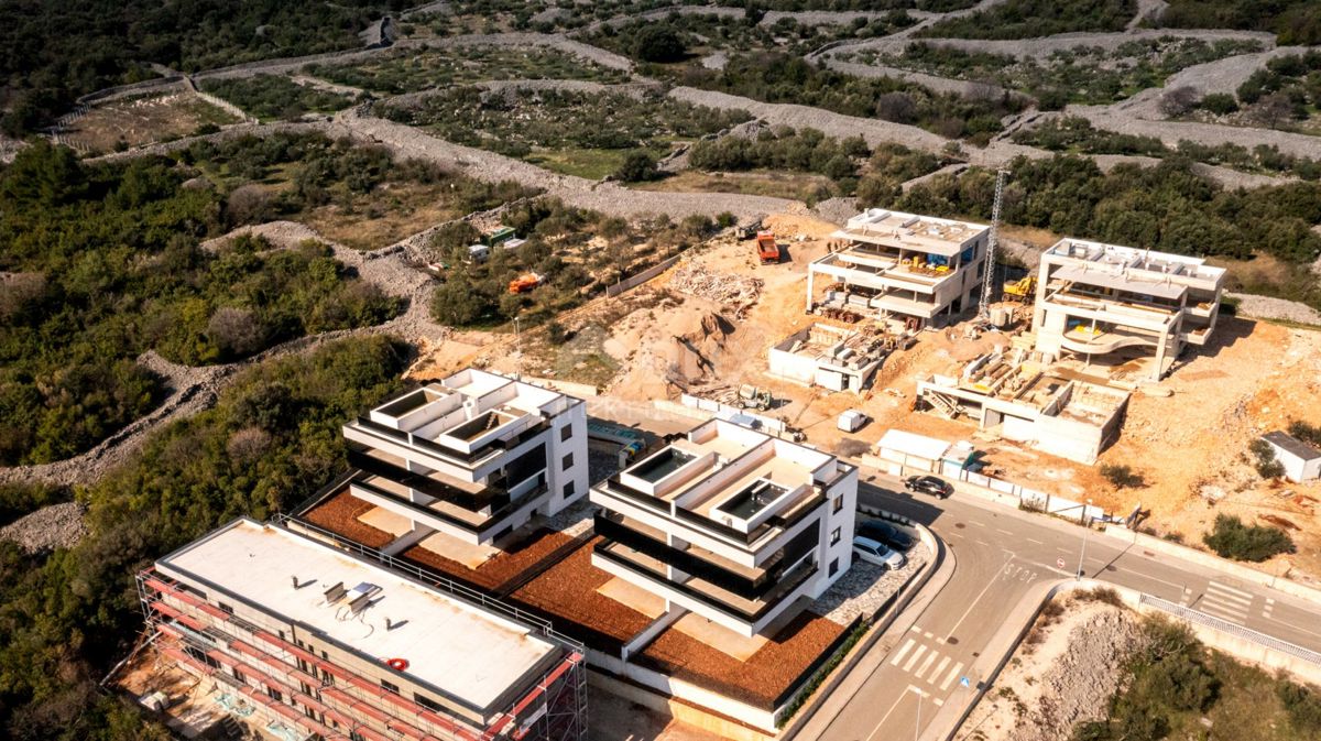 Città di Krk - Appartamento di lusso su due piani con terrazza sul tetto e piscina