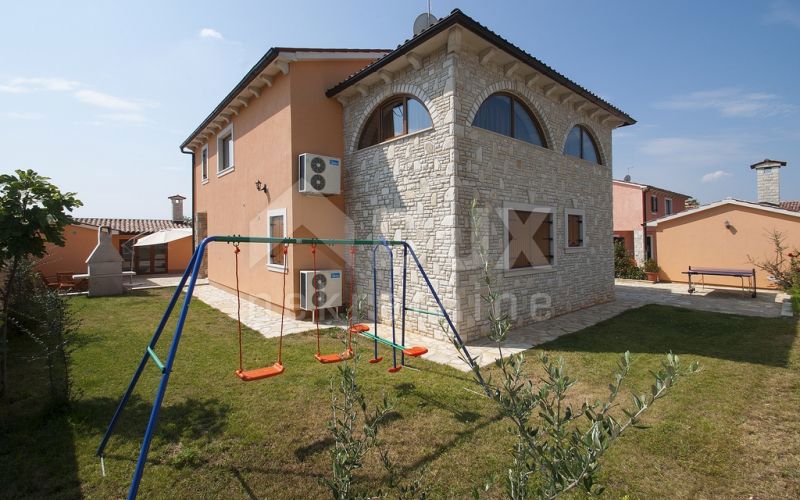 ISTRIA, BARBAN - Villa con piscina e cucina estiva 