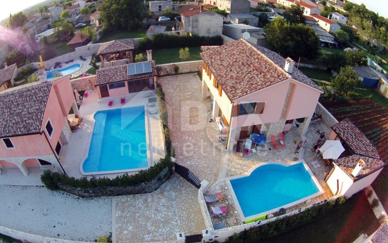 ISTRIA, BARBAN - Villa con piscina e cucina estiva 