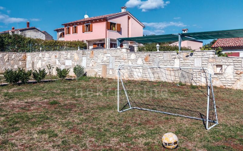 ISTRIA, BARBAN - Villa con piscina e cucina estiva 