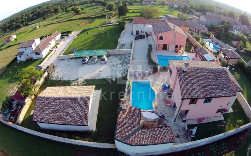 ISTRIA, BARBAN - Villa con piscina e cucina estiva 