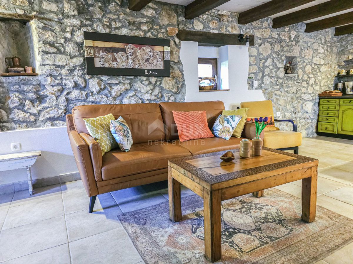 ISOLA DI KRK - Casa in pietra ristrutturata, piena di fascino e dettagli autentici