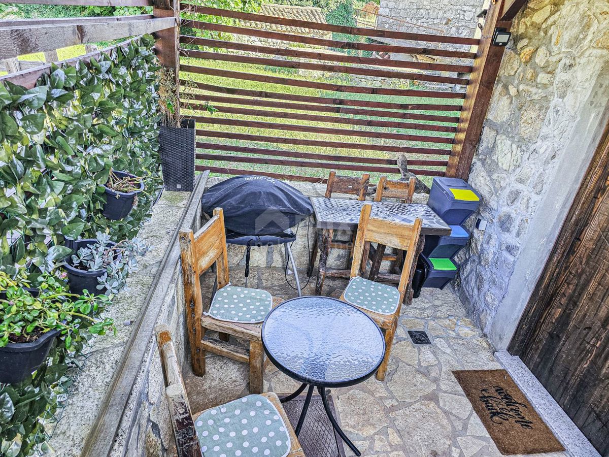 ISOLA DI KRK - Casa in pietra ristrutturata, piena di fascino e dettagli autentici