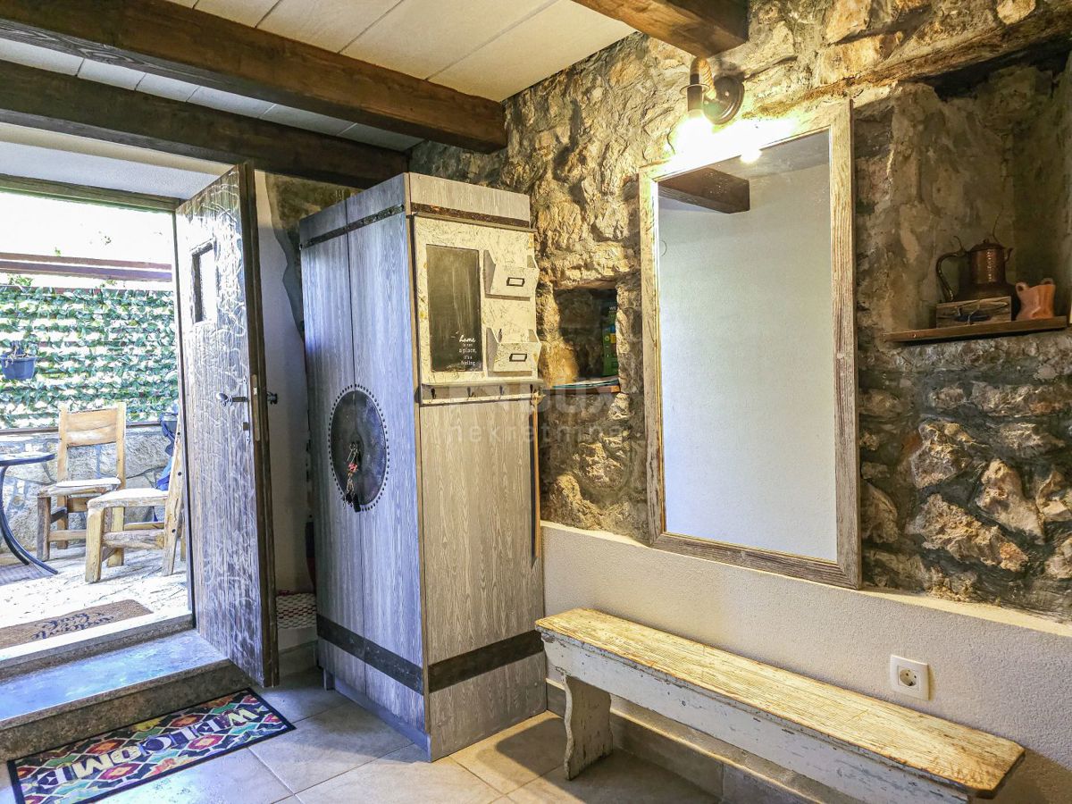 ISOLA DI KRK - Casa in pietra ristrutturata, piena di fascino e dettagli autentici