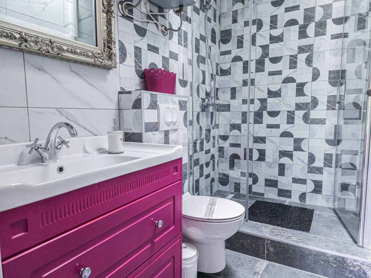 ISOLA DI KRK - Casa in pietra ristrutturata, piena di fascino e dettagli autentici