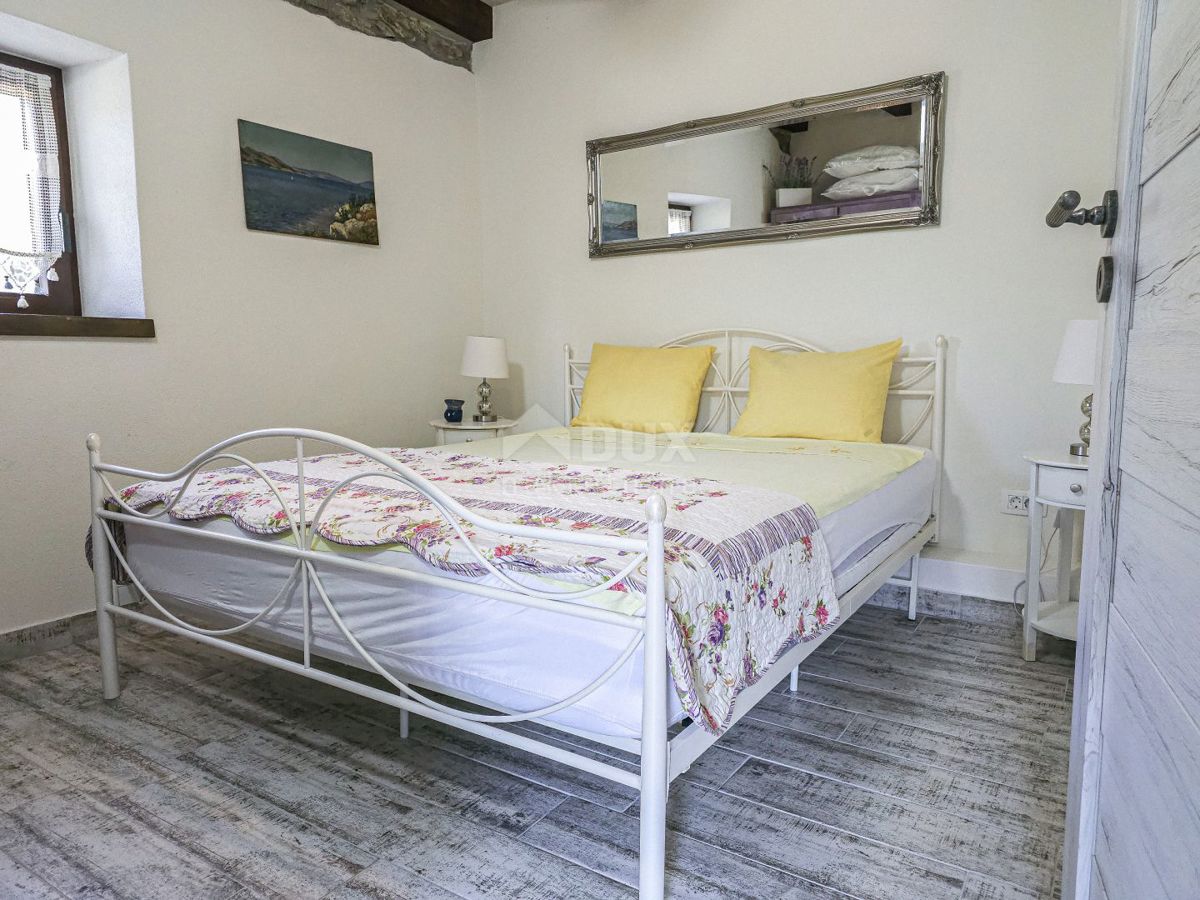 ISOLA DI KRK - Casa in pietra ristrutturata, piena di fascino e dettagli autentici