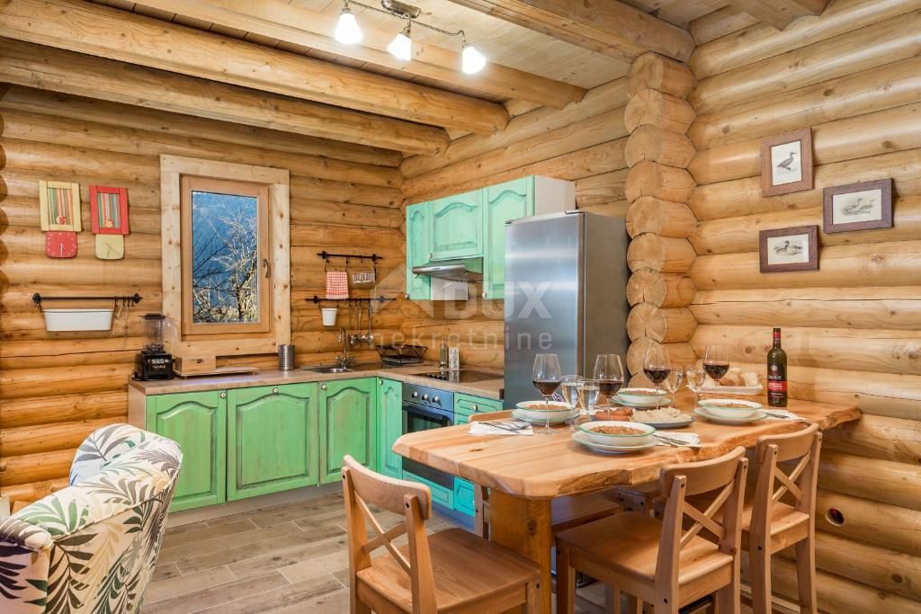 GORSKI KOTAR, BROD NA KUPI - casa di montagna esclusiva e indipendente! OPPORTUNITÀ!!!