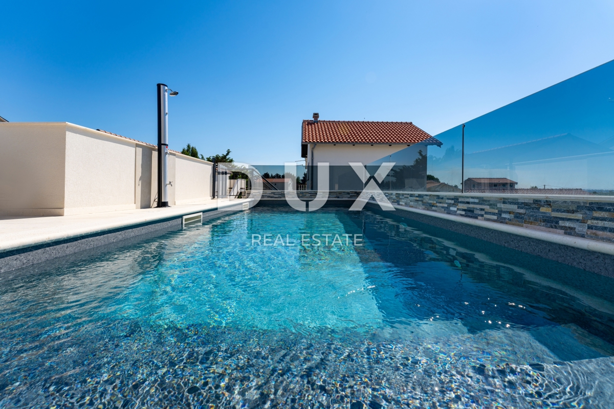 ZADAR, VRSI - nuova costruzione moderna con piscina