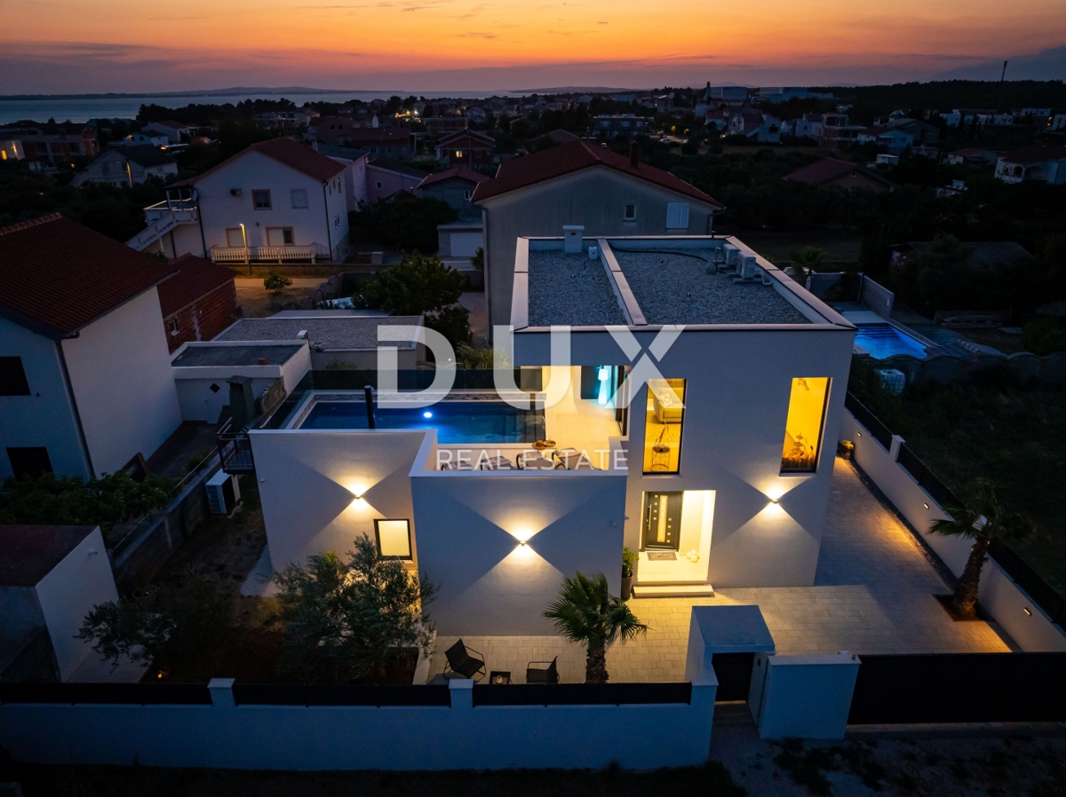 ZADAR, VRSI - nuova costruzione moderna con piscina