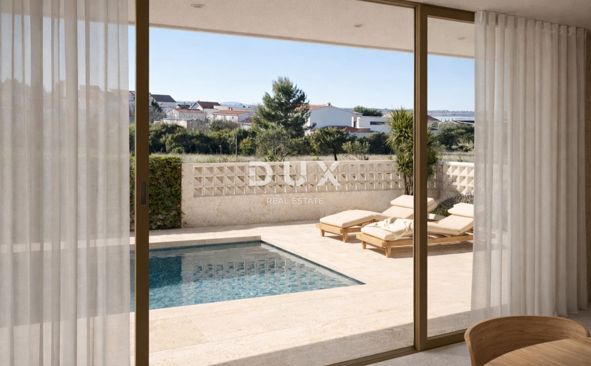 ZADAR, VRSI - Esclusiva opportunità di investimento: lussuosa villa a 5 stelle con piscina riscaldata e vista mare
