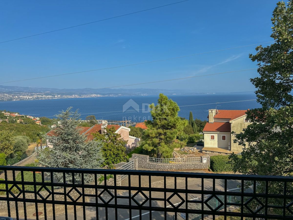 OPATIJA, IČIĆI – appartamento più grande in una casa privata con splendida vista sul mare, terrazza, vicino al mare