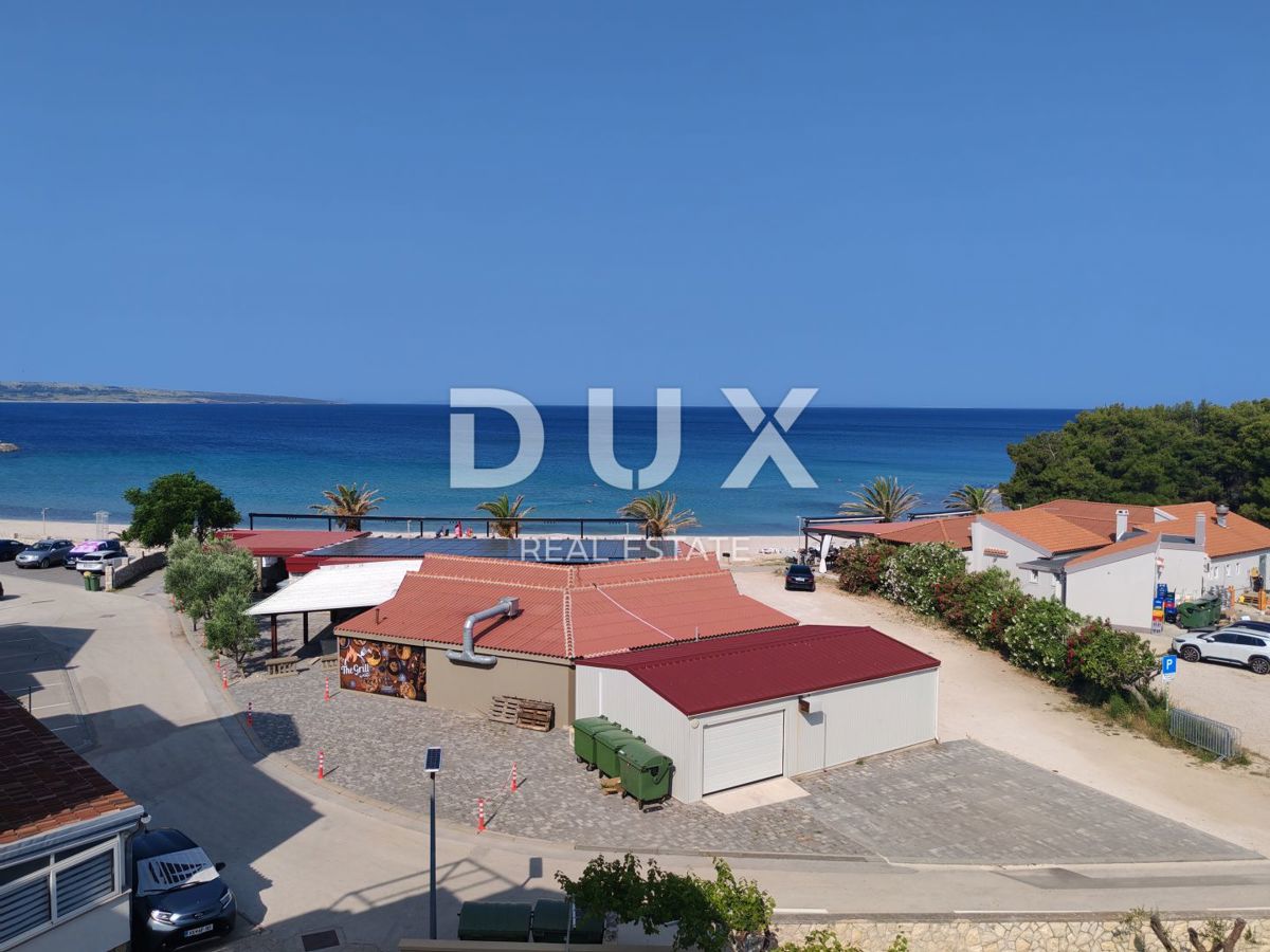  L'ISOLA DI PAG, POVLJANA - Un bellissimo appartamento a Povljana, ad un passo dalla spiaggia con una terrazza che offre una vista spettacolare sul mare! 