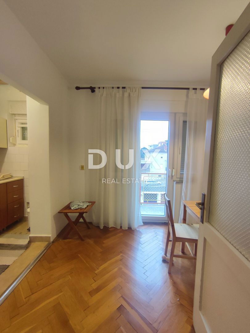 ISTRIA, POLA - Appartamento 2BR+DB al 3° piano dell'edificio