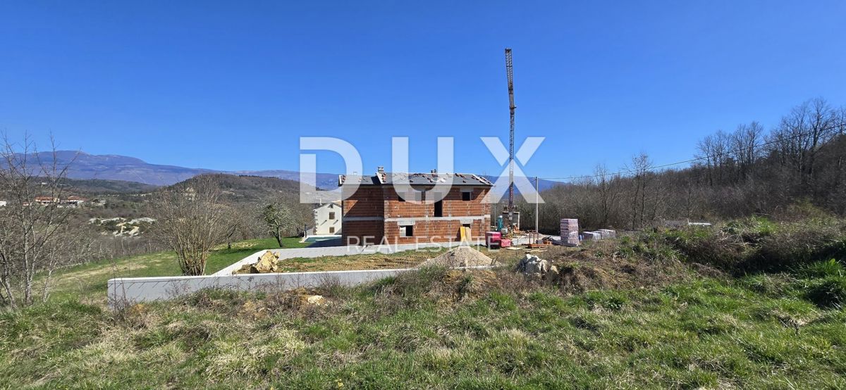 ISTRIA, PIĆAN - Villa moderna con piscina in un ambiente dolce