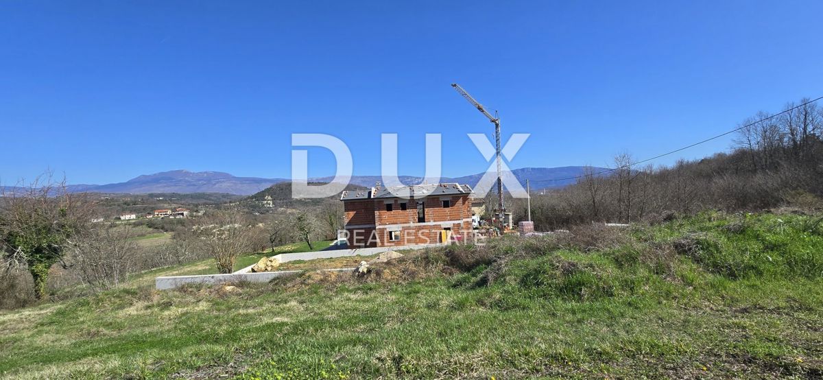 ISTRIA, PIĆAN - Villa moderna con piscina in un ambiente dolce