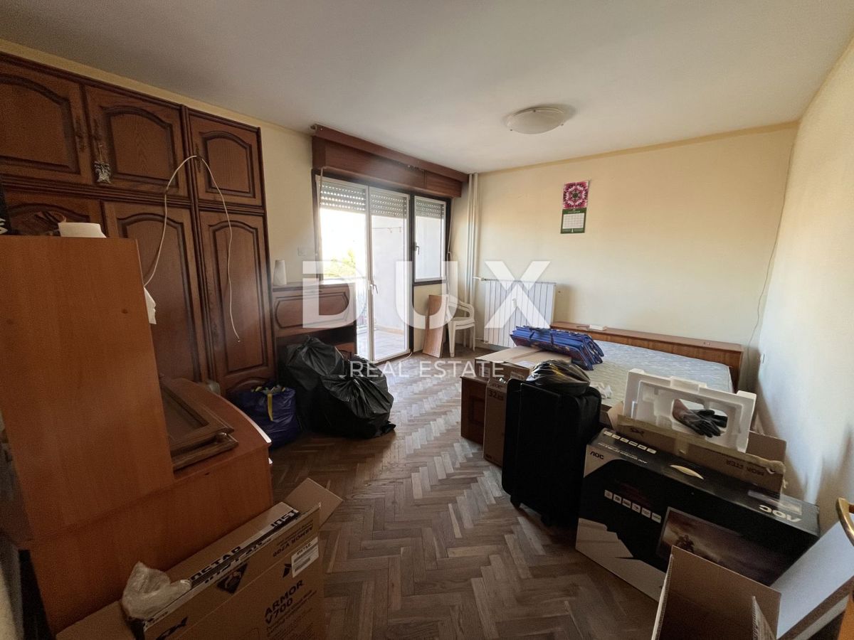 RIJEKA, TURNIĆ - Appartamento con 2 camere da letto con balcone e vista mare 