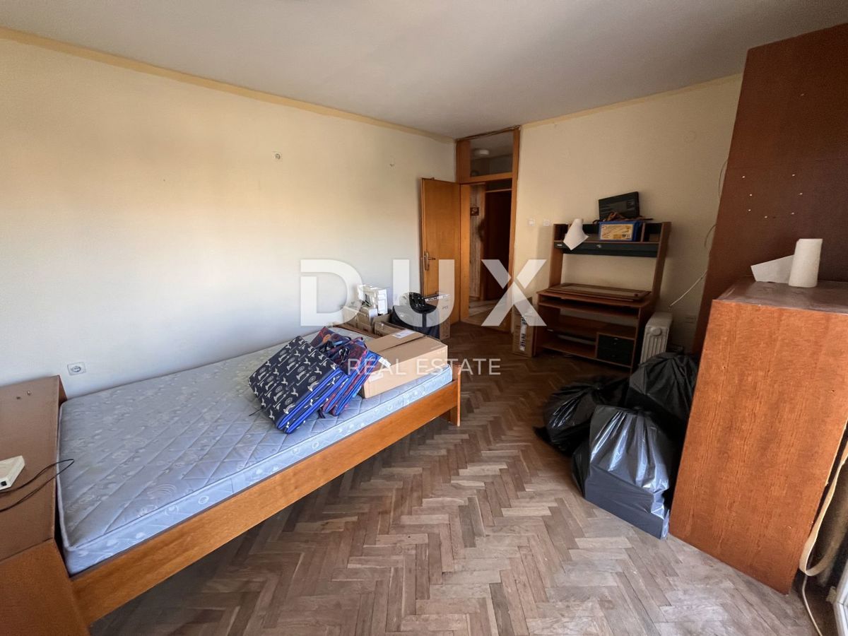 RIJEKA, TURNIĆ - Appartamento con 2 camere da letto con balcone e vista mare 