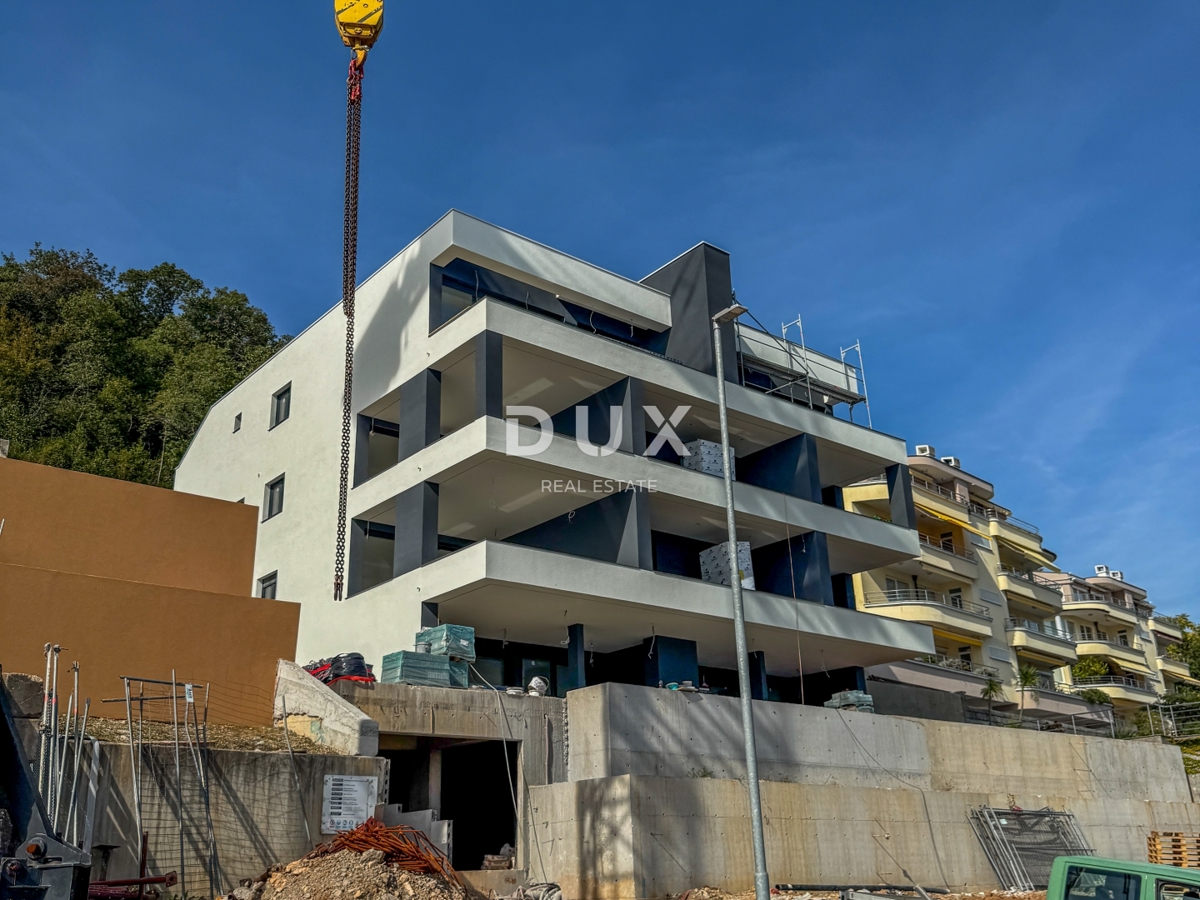 OPATIJA, CENTRO - appartamento in un nuovo edificio sopra il centro di Opatija 