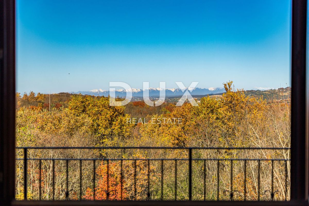 ISTRIA, BUJE - Casa indipendente con piscina e vista mare