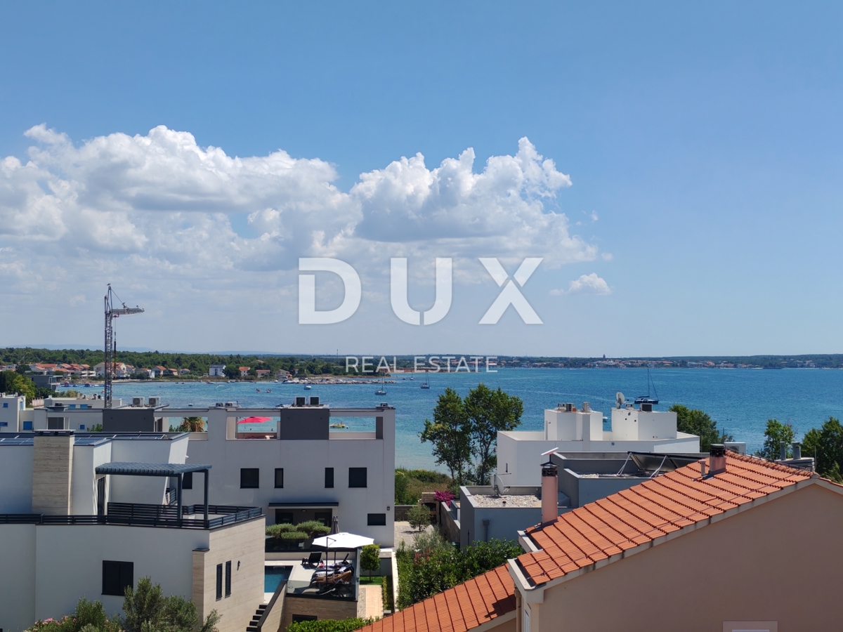 ZADAR, PRIVLAKA - Attico di lusso con piscina sulla terrazza sul tetto! S6