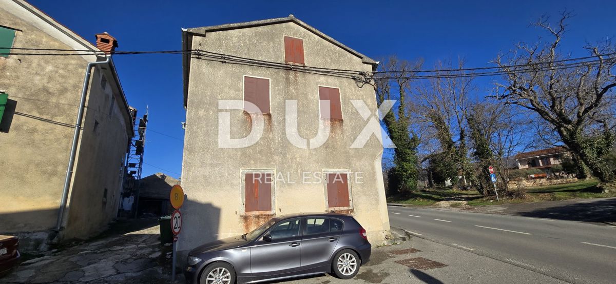 ISTRIA, PINGUENTE - Casa in pietra da ristrutturare vicino al confine