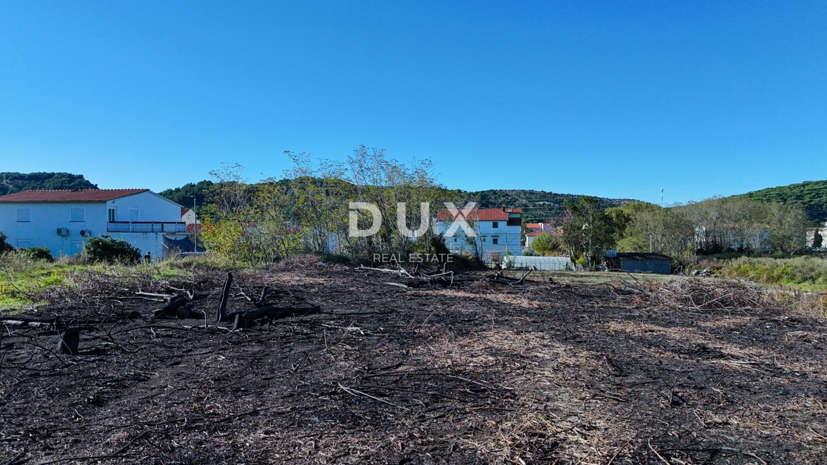 Terreno Lopar, Rab, 1.092m2