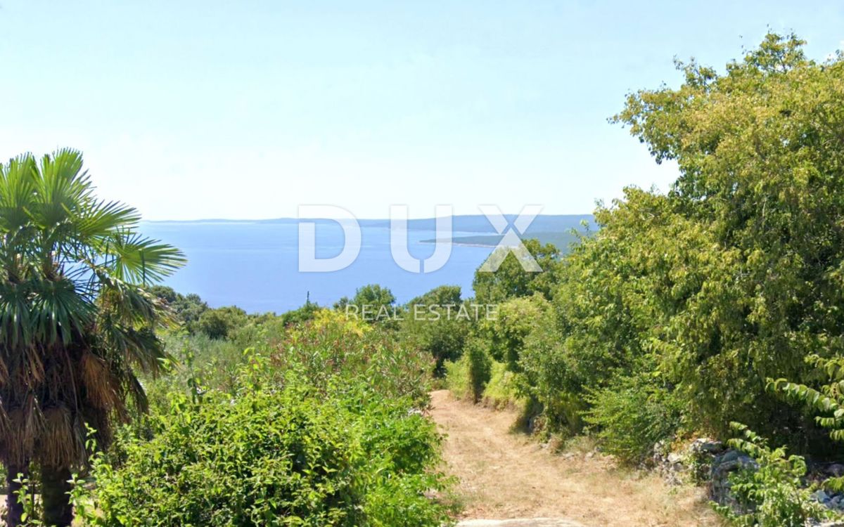 ISTRIA, RABAC - Terreno edificabile con vista mare